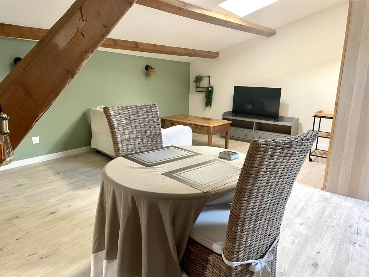 Les Vieux Platanes Apartman La Crau Kültér fotó